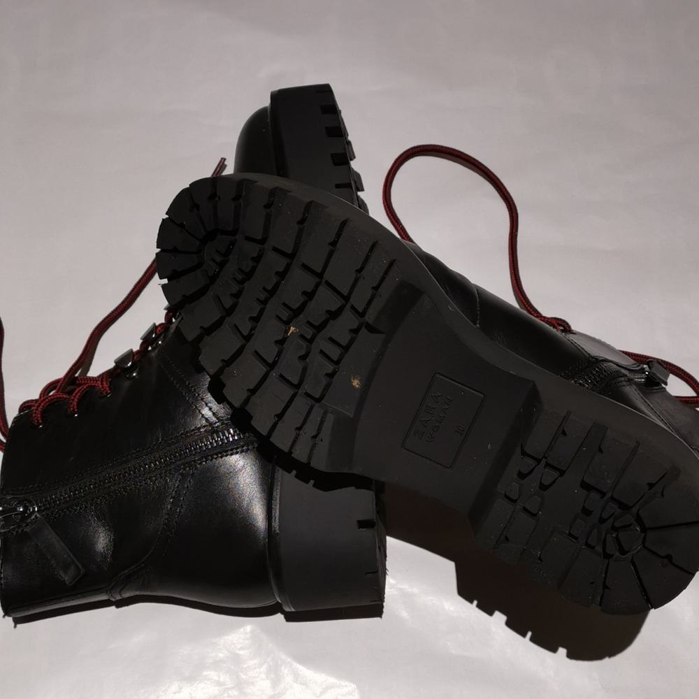 Shoes - Picture 4 of 4
